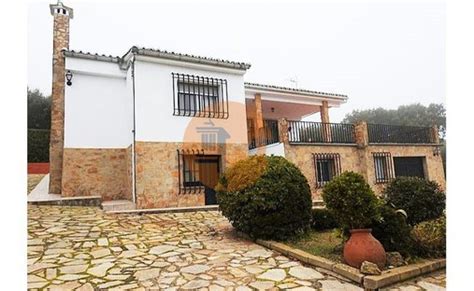 Houses & Villas for sale in Extremadura buy house/villa in .